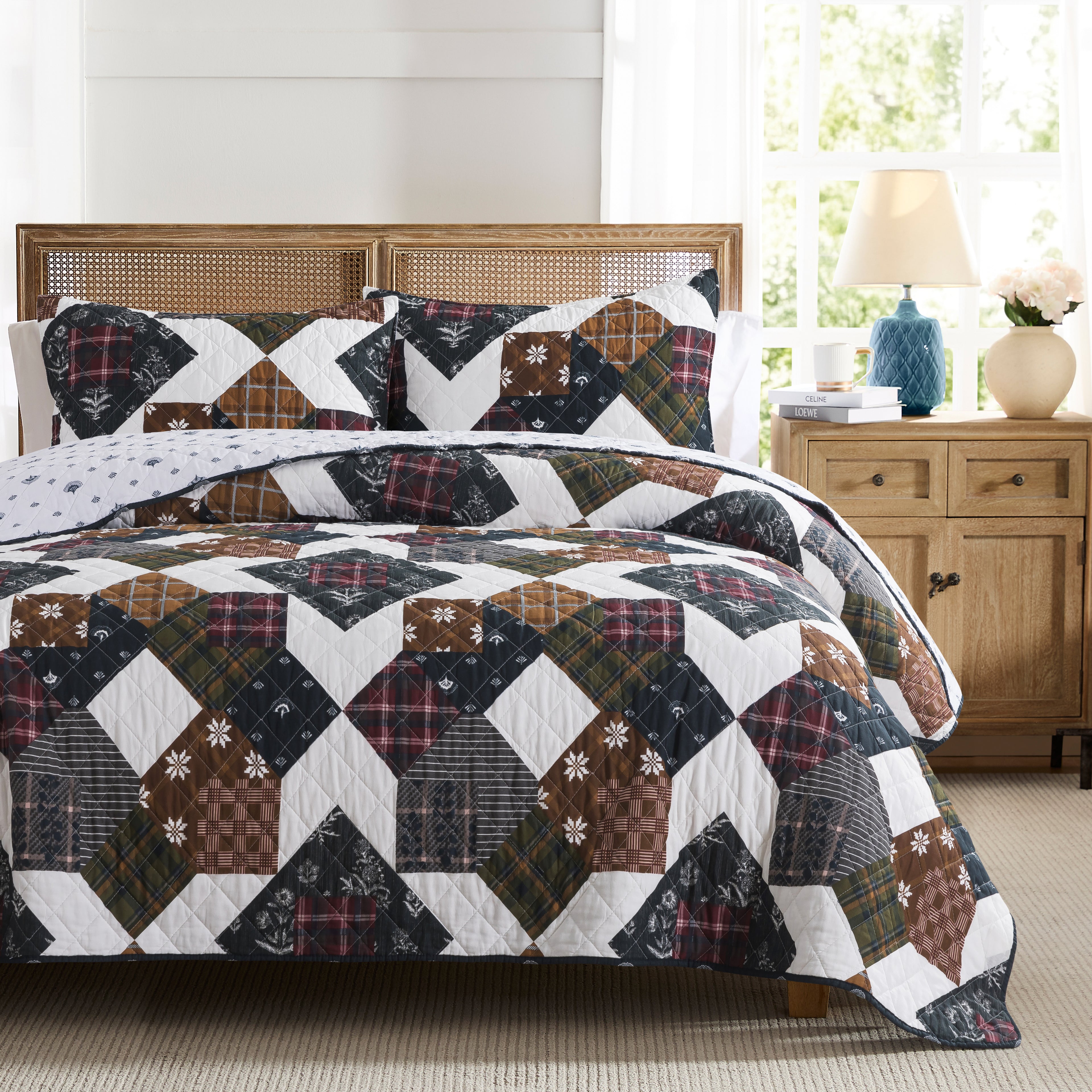palassio 100% Cotton Reversible Patchwork Quilt Set
