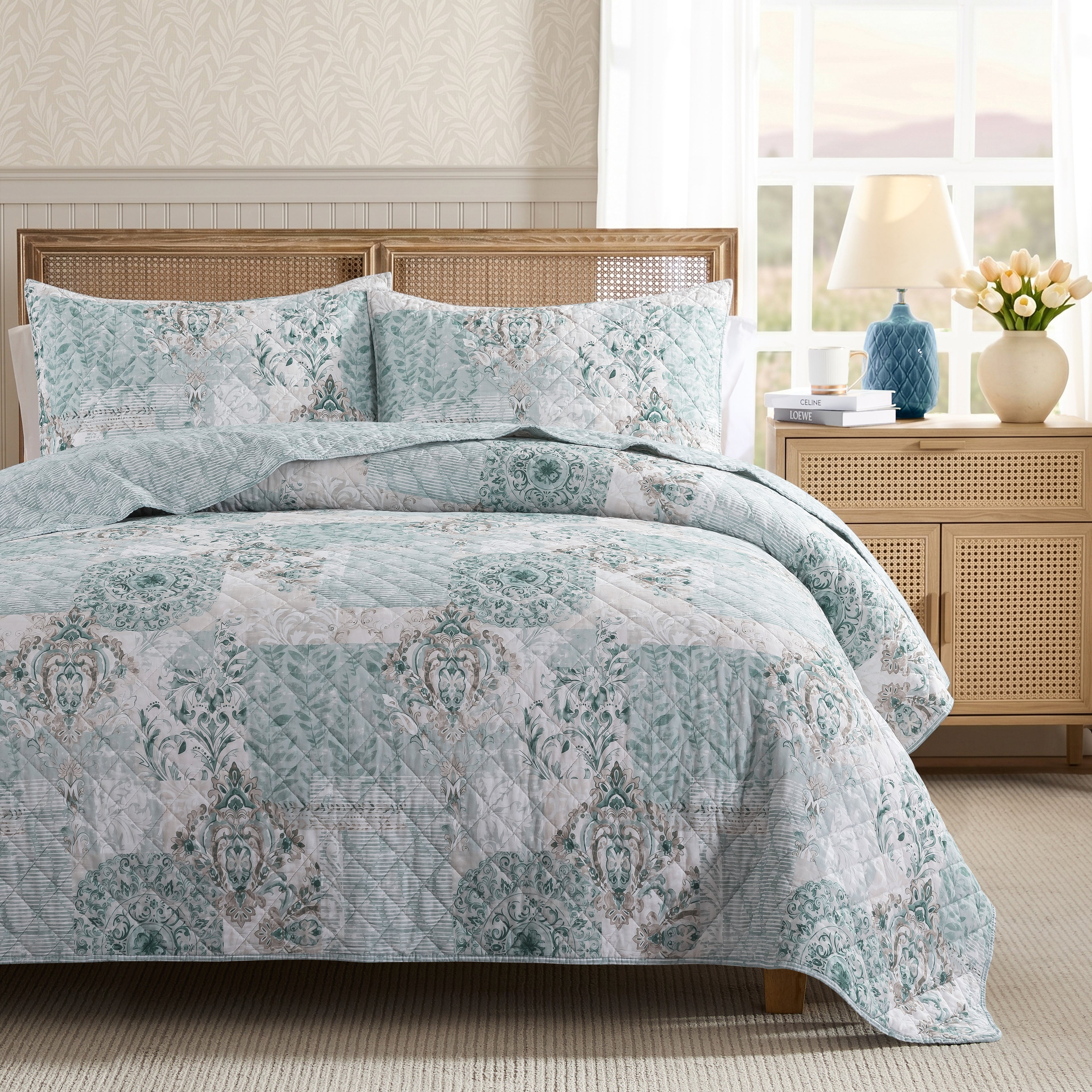 palassio 100% Cotton Reversible Patchwork Quilt Set